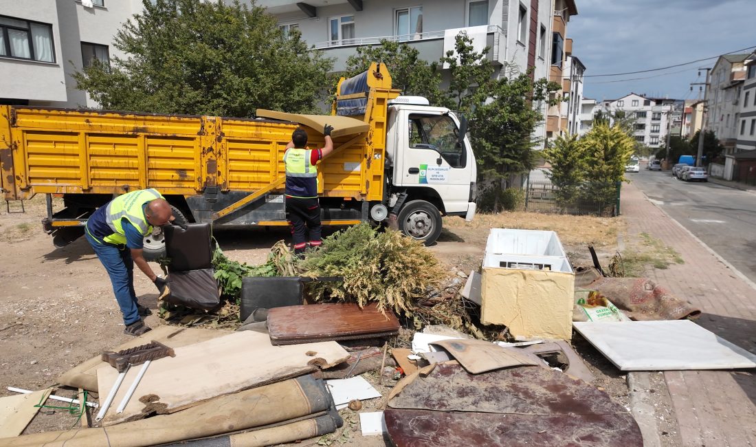 Çayırova Belediyesi İklim Değişikliği ve Sıfır Atık Müdürlüğü ekipleri; atık