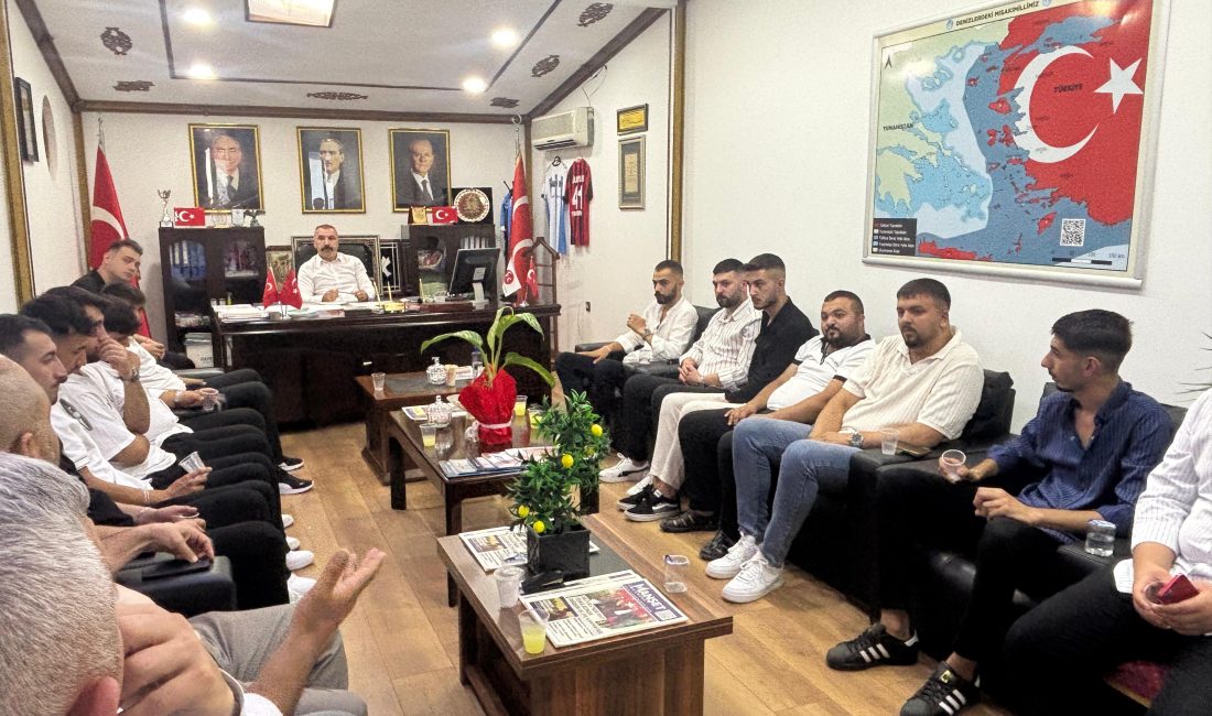 Dilovası Cumhuriyet Mahallesi gençleri,  "Terörsüz Türkiye" hedefi doğrultusunda Milliyetçi