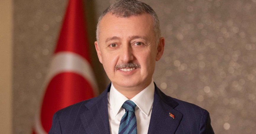 Kocaeli Büyükşehir Belediye Başkanı Doç.Dr.Tahir Büyükakın, yayımladığı mesajla 30 Ağustos