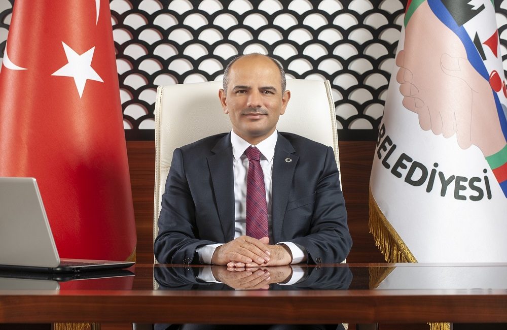 Körfez Belediye Başkanı Şener Söğüt, 30 Ağustos Zafer Bayramı dolayısıyla