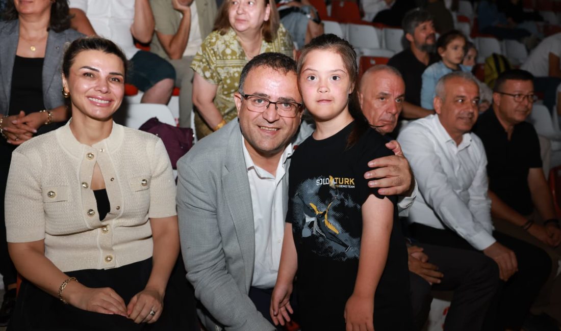 Derince Belediyesi’nin düzenlediği 30 Ağustos Zafer Bayramı etkinliklerinin ilk günü