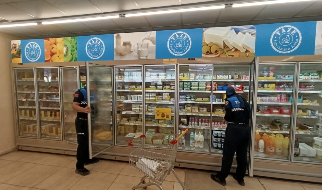 Körfez Belediyesi Zabıta Müdürlüğü ekipleri, ilçe genelinde faaliyet gösteren iş
yerlerine