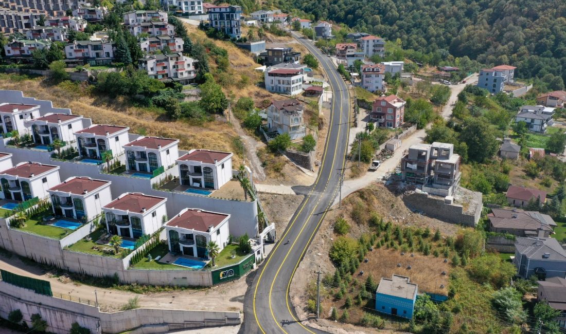 Başiskele Belediyesi, vatandaşların daha güvenli ve konforlu yollarda seyahat edebilmeleri