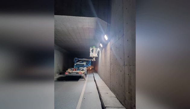 Kocaeli Büyükşehir Belediyesi, kent genelinde ulaşım altyapısını güçlendirmek amacıyla bakım,