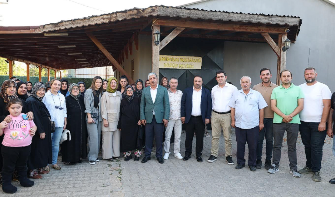 Dilovası Belediye Başkanı Ramazan Ömeroğlu, Demirciler ve Tepecik Mahallelerinde vatandaşlarla