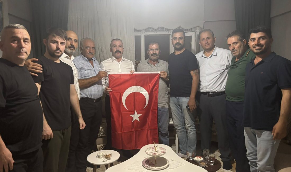 MHP Dilovası ilçe başkanı Yusuf Turhan, MHP Kocaeli il başkan