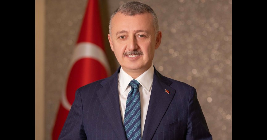 Kocaeli Büyükşehir Belediye Başkanı Tahir Büyükakın, yeni eğitim-öğretim yılı nedeniyle