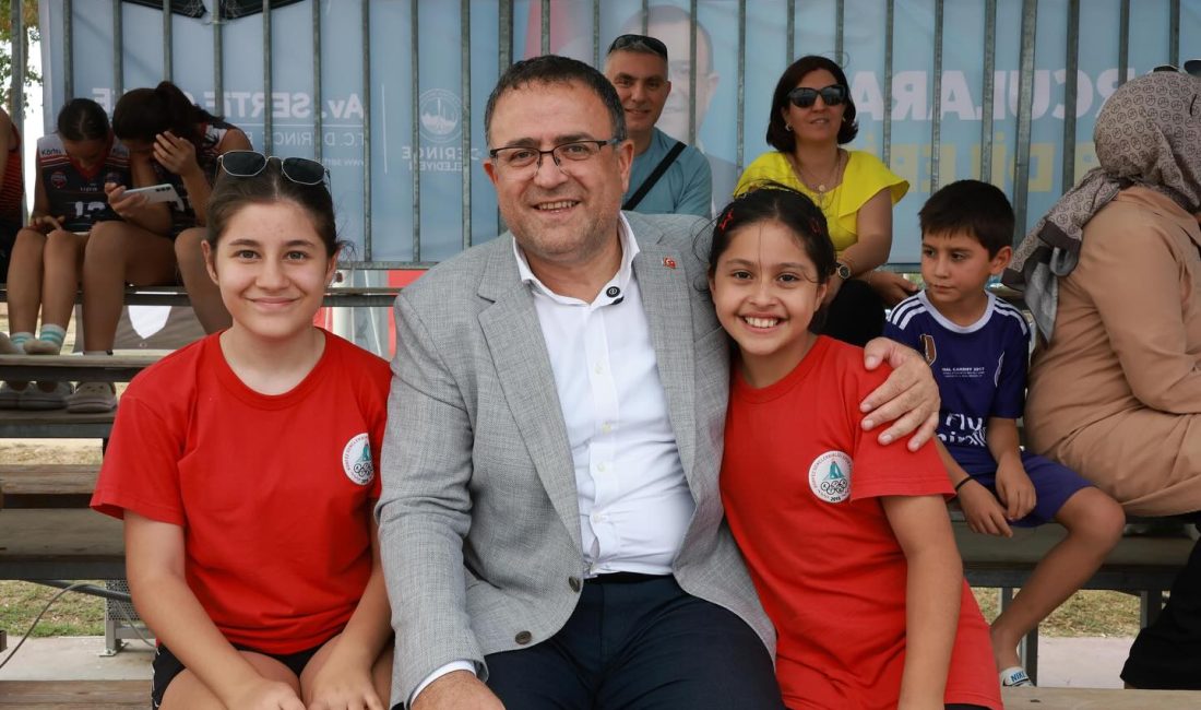 Derince Belediyesi’nin düzenlediği Plaj Voleybolu Turnuvası üç gün boyunca büyük