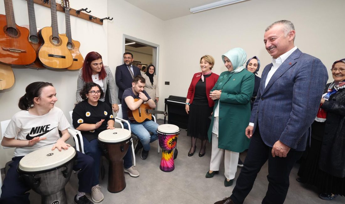 Kocaeli Büyükşehir Belediyesi’nin hayata geçirdiği Gonca Engelsiz Yaşam Merkezi önemli