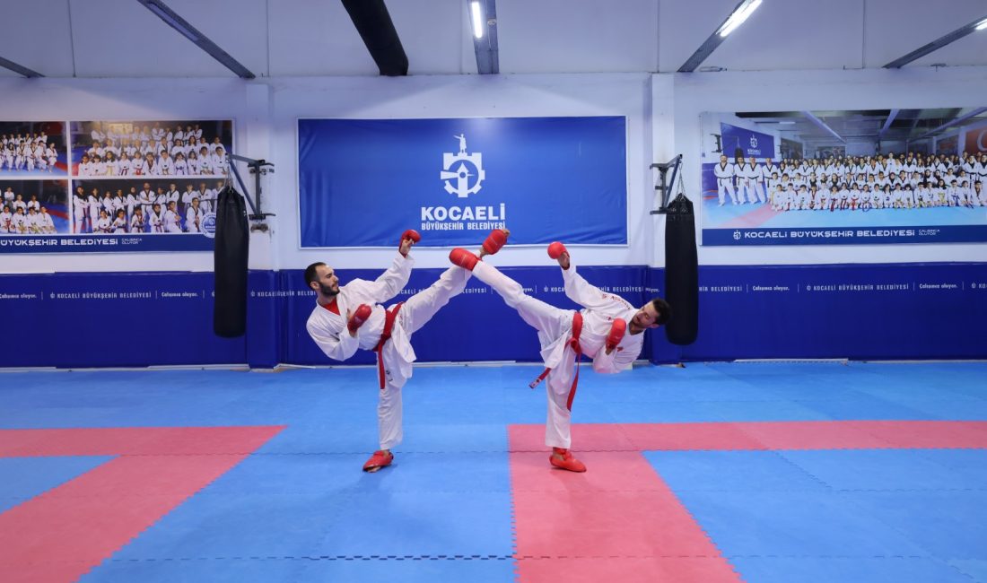 Kocaeli Büyükşehir Belediyesi Kağıtspor’un altyapısında yetişen milli karateci Ömer Abdurrahim