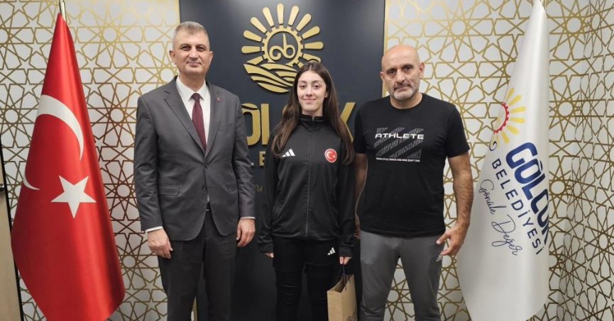 Gölcük Belediyespor’un başarılı taekwondocusu Berra Ceylan, Romanya'nın başkenti Bükreş'te düzenlenecek