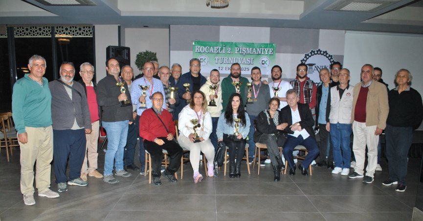 İlimizde yapılan Kocaeli 2. Pişmaniye Briç Turnuvası Kocaeli Briç Kulübünün