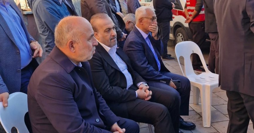 Gebze' de çöken bina ile ilgili kurtarma çalışmalarını yerinde incelemek