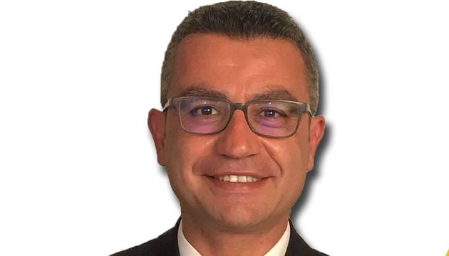 Körfez ilçemizin sevilen eczacılarından, sosyal hayatın önemli isimlerinden Caner Göçmez,