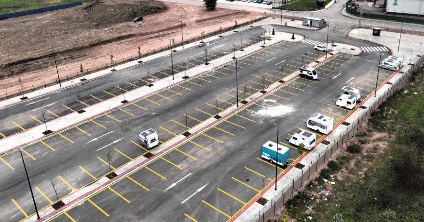 Kocaeli Büyükşehir Belediyesi, şehir içinde yaşanan otopark karmaşasını azaltmak, gelişigüzel