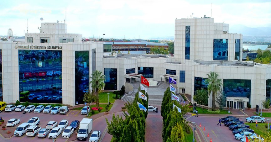 Kocaeli Büyükşehir Belediyesi ve iştiraklerinde görev yapan 16 bin 400