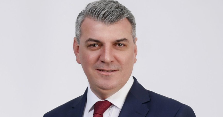 Kocaeli Büyükşehir Belediyesi Basın Danışmanı’nın “şehri saçma tartışmalarla meşgul etmeyelim”