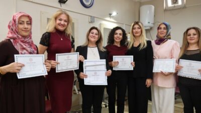 Kocaeli Büyükşehir Belediyesi’nin KO-MEK çatısı altında sunduğu mesleki eğitimler, kadınların