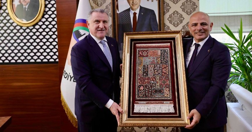 Körfez Kapalı Spor Salonu’nun temel atma töreni için Körfez’e gelen