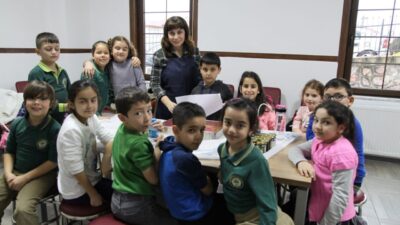 Başiskele’de eğitime ve geleceğin teminatı çocuklara büyük önem veren Başiskele