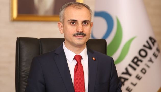 Çayırova Belediye Başkanı Bünyamin Çiftçi, Cumhuriyetimizin Kurucusu Gazi Mustafa Kemal