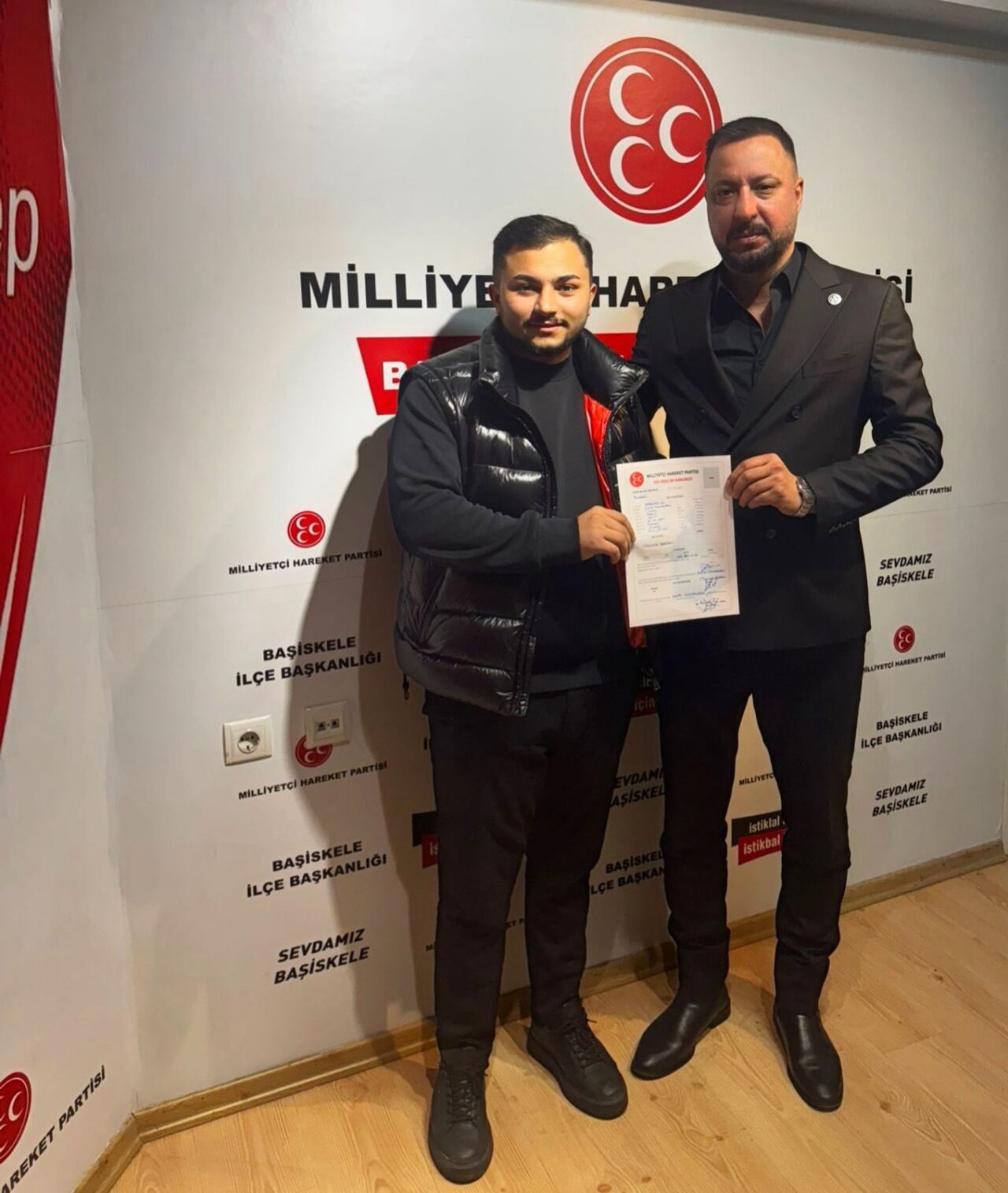 Başiskele’de gençlerin Milliyetçi Hareket Partisi’ne ilgisi dikkat çekici şekilde artıyor.