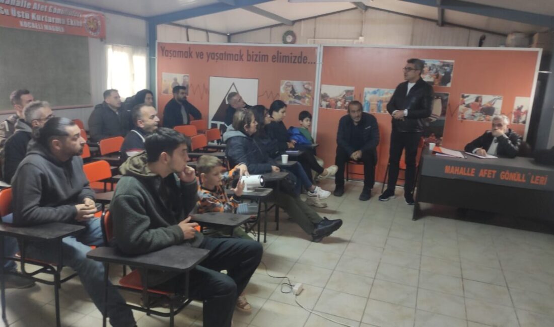 İlimizde 1999 yılından beri afetler konusunda faaliyet gösteren Mahalle Afet