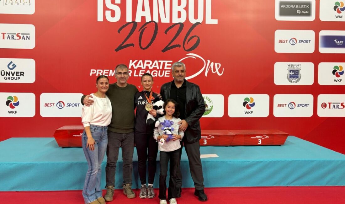 Kocaeli Büyükşehir Belediyesi Kağıtspor Kulübü sporcusu Fatma Naz Yenen, Karate1