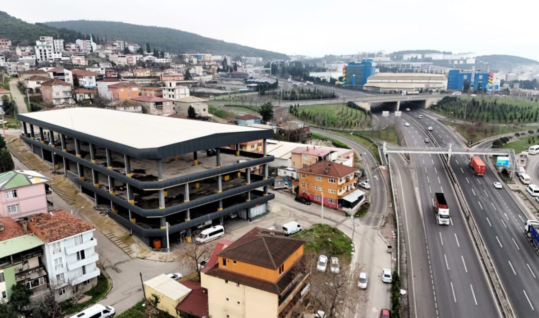 Kocaeli Büyükşehir Belediyesi, Dilovası’nda belediye hizmetlerinin daha sağlıklı ve hızlı