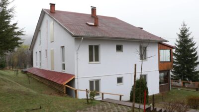 Kocaeli Büyükşehir Belediyesi'nin, madde bağımlılığı bulunan bireylere yönelik açtığı Tazelenme