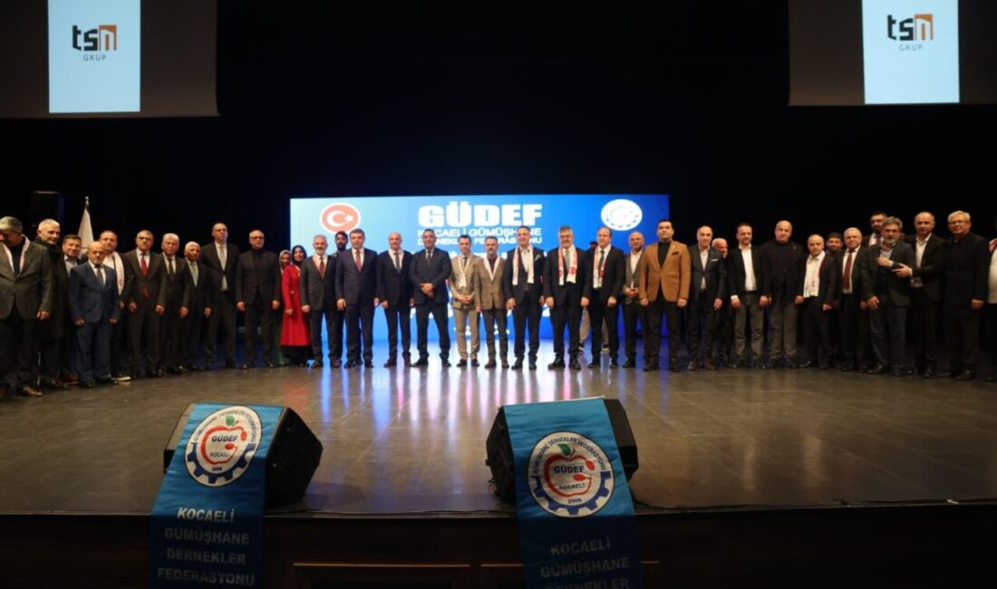 Vali İlhami Aktaş, Kocaeli Gümüşhane Dernekler Federasyonu tarafından düzenlenen,
Gümüşhane’nin Düşman