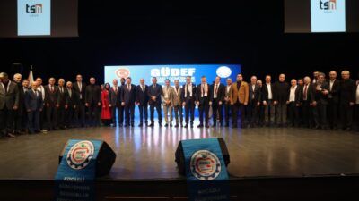 Vali İlhami Aktaş, Kocaeli Gümüşhane Dernekler Federasyonu tarafından düzenlenen,
Gümüşhane’nin Düşman