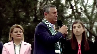 CHP lideri Özgür Özel, Kocaeli'de yaptığı mitingde AKP'nin iktidarı döneminde