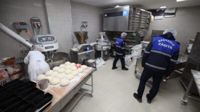 Başiskele Belediyesi Zabıta Müdürlüğü, her ay periyodik olarak gerçekleştirdiği fırın
denetimlerine