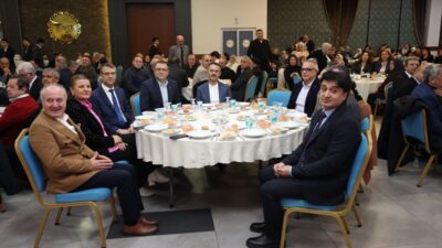 Sivil toplum kuruluşlarının faaliyetlerine önem veren Derince Belediye Başkanı Av.