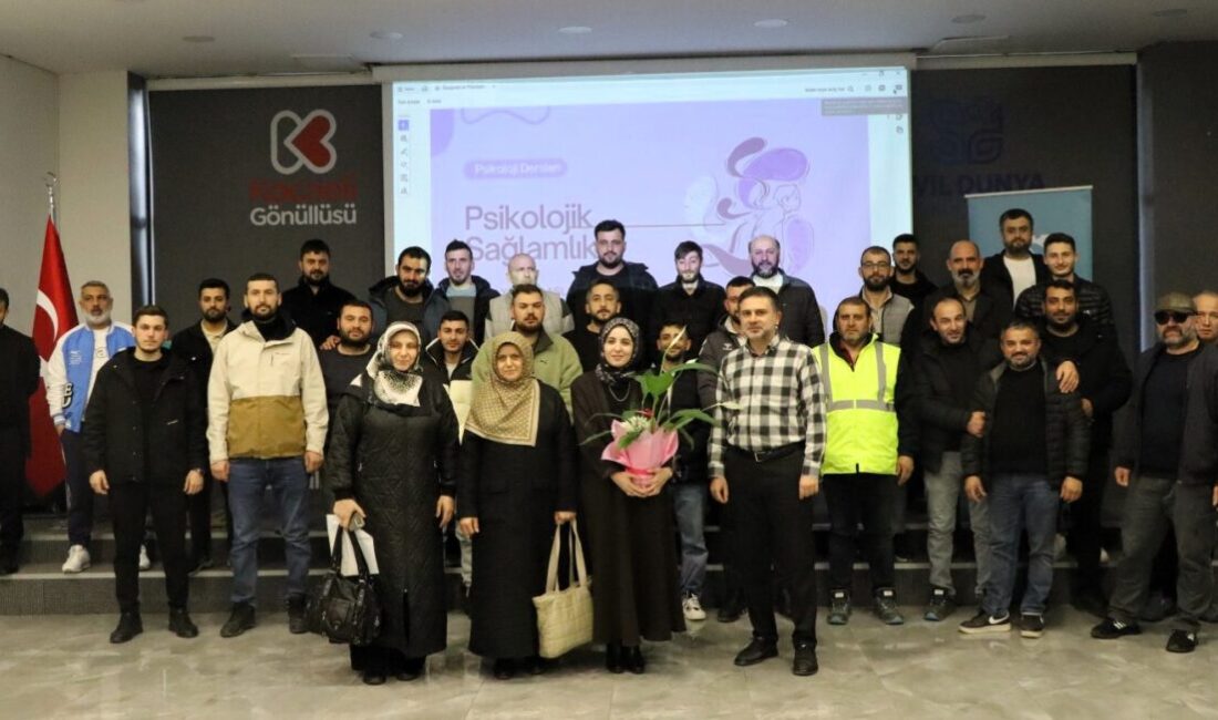 Kocaeli Büyükşehir Belediyesi, kurum bünyesindeki personellerin gelişimine katkı sunmaya devam