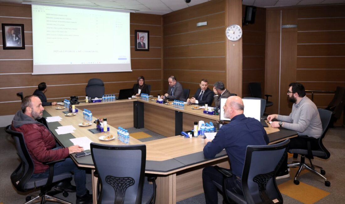 Kocaeli Büyükşehir Belediyesi’nin haftalık olağan Encümen toplantısı gerçekleştirildi. Toplantıda Büyükşehir’e