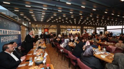 Dilovası’nda Ramazan ayının ilk iftarı, Aziz Şehitlerin kıymetli emanetleri olan