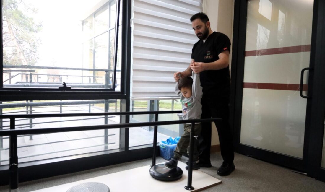 Kocaeli Büyükşehir Belediyesi’nin özel bireyler için hayata geçirdiği Gonca Engelsiz