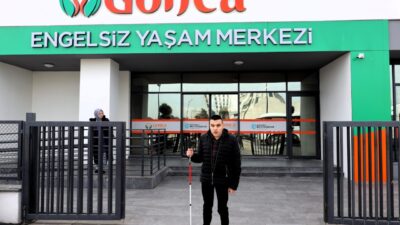 Kocaeli Büyükşehir Belediyesi bünyesinde hizmet veren Gonca Engelsiz Yaşam Merkezi,