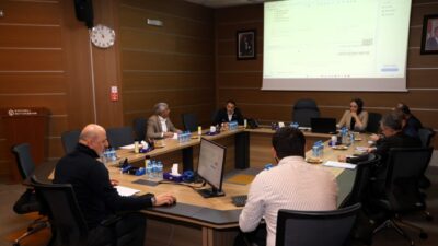 Kocaeli Büyükşehir Belediyesi Encümeni, yaklaşan Ramazan ayı öncesinde işyerlerinin çalışma