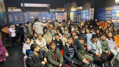 Derince Yunus Emre Okulu öğrencileri, 6 Şubat Maraş depremlerinin yıl