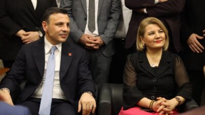 “İmamoğlu İzmit’te” imza günü kapsamında kentte bulunan CHP İstanbul İl