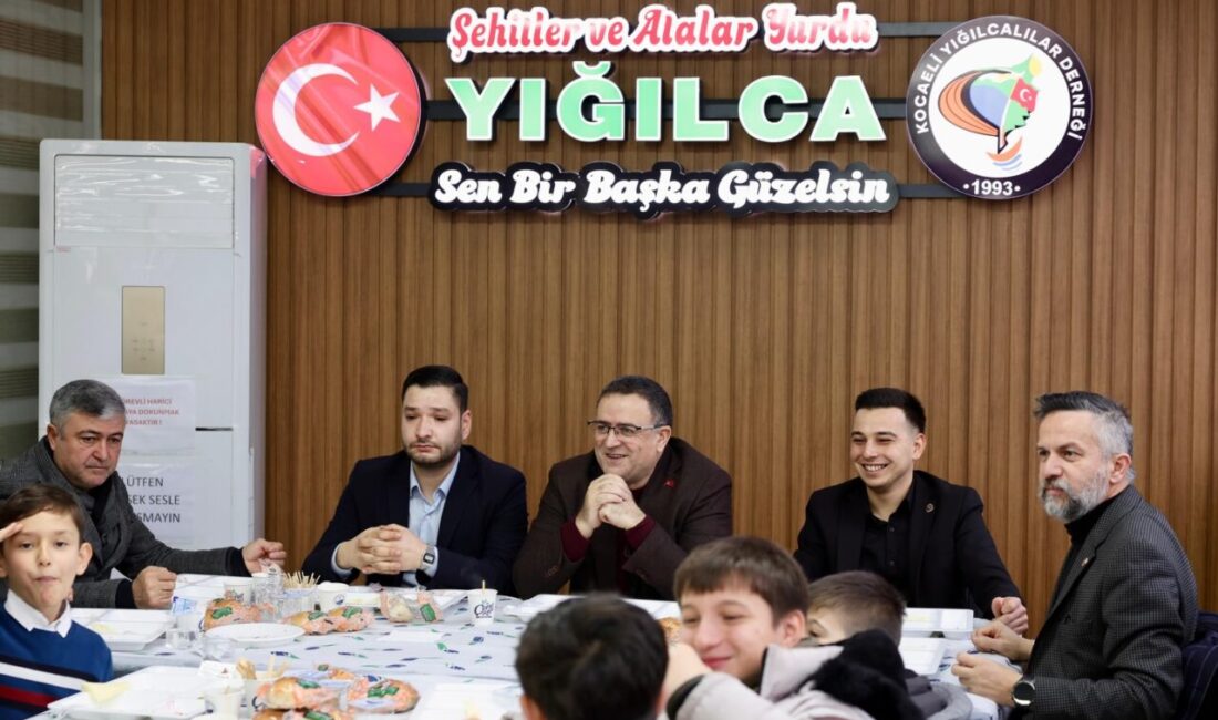 Kocaeli Yığılcalılar Derneği’ne konuk olan Başkan Gökçe, ilçede hizmete sundukları