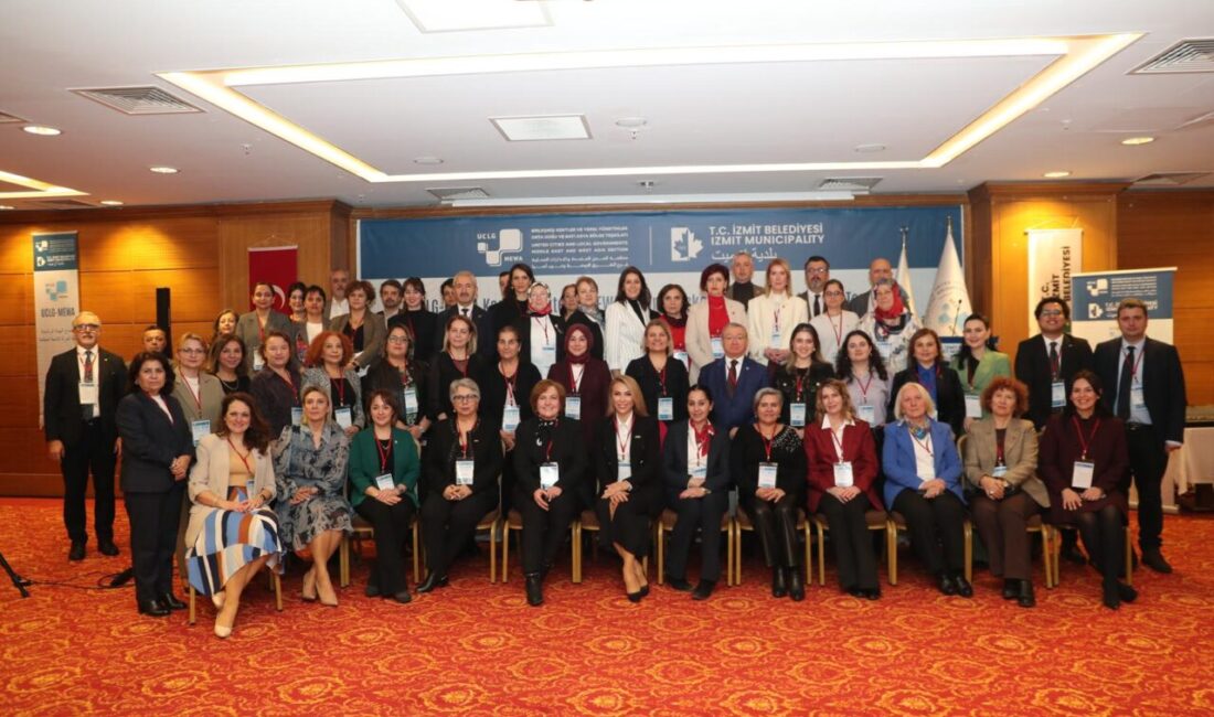 UCLG-MEWA Kadın Komitesi toplantısının ikinci oturumunda, kadınların kent yaşamındaki deneyimleri