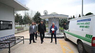 Kartepe Belediye Başkanı Av. M. Mustafa Kocaman, İstasyon Mezarlığı yanında