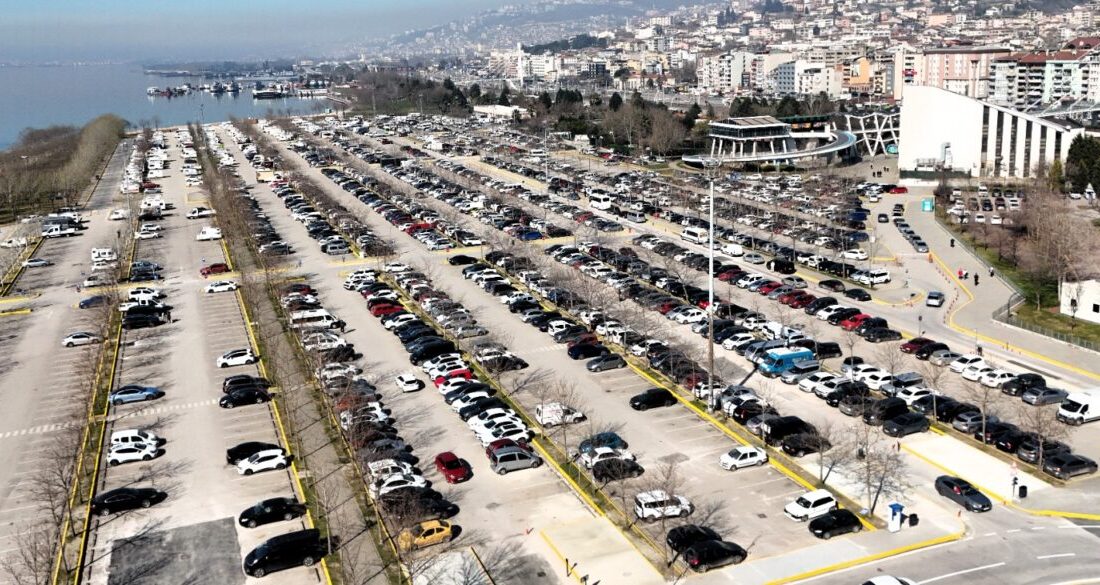 Kocaeli Büyükşehir Belediyesi iştirak şirketlerinden Akçapark Otopark Hizmetleri Ticaret A.Ş.