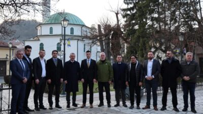 Kocaeli Büyükşehir Belediyesi’nin Ramazan Ayı dolayısıyla Balkanlar’da kurduğu “Kardeşlik Sofrası”