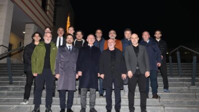 Kocaeli Büyükşehir Belediye Başkanı Tahir Büyükakın, Kardeşlik Sofrası için gittiği