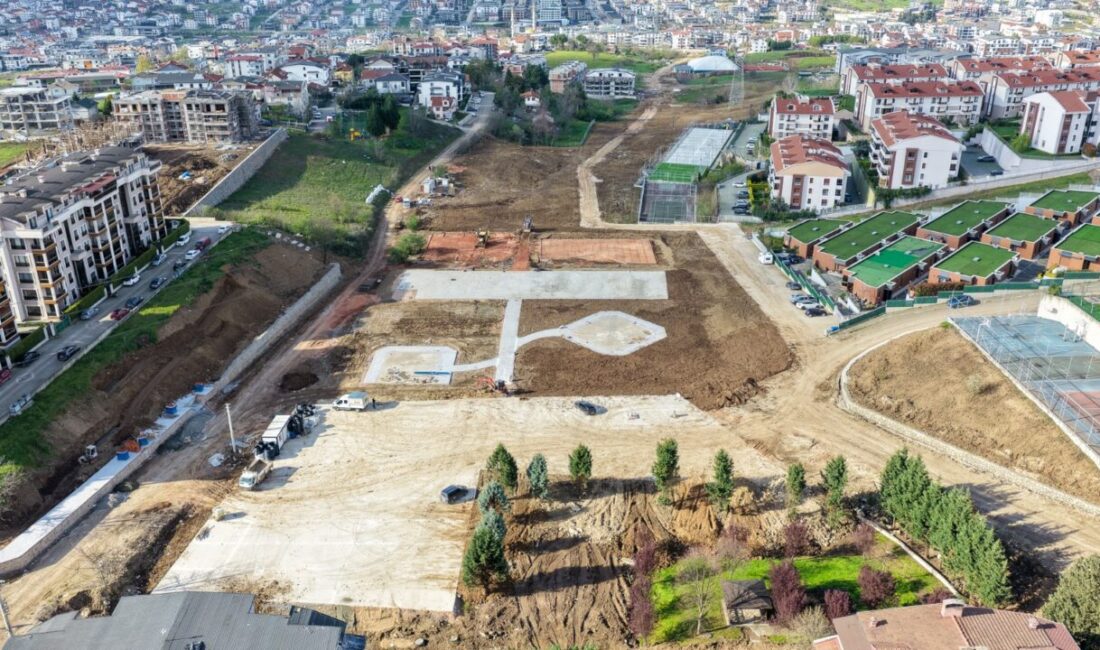 Başiskele Belediyesi’nin vizyon projelerinden Yeşilyurt Millet Bahçesi’nde estetik dokunuşlar ve